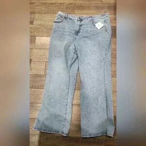 NEW Falls Creek Womens Plus Size 22 Blue Flare Leg Med Wash Stretch Denim Jean